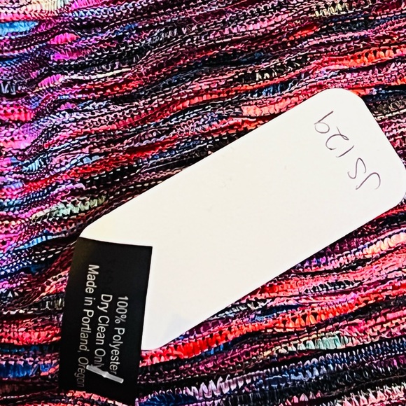 NEW Dana Herbert Scarf Multicolored Knit - Picture 4 of 8